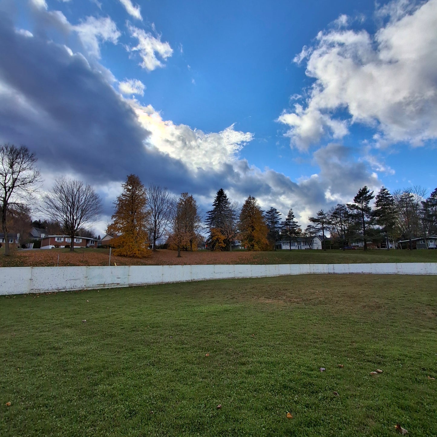 The ice rink (View of Parc St-Alphonse)