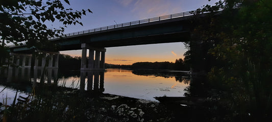 Aube Du 11 Septembre 2021 6H23 (Vue K1) Rivière Magog Sherbrooke. Pont Jacques Cartier