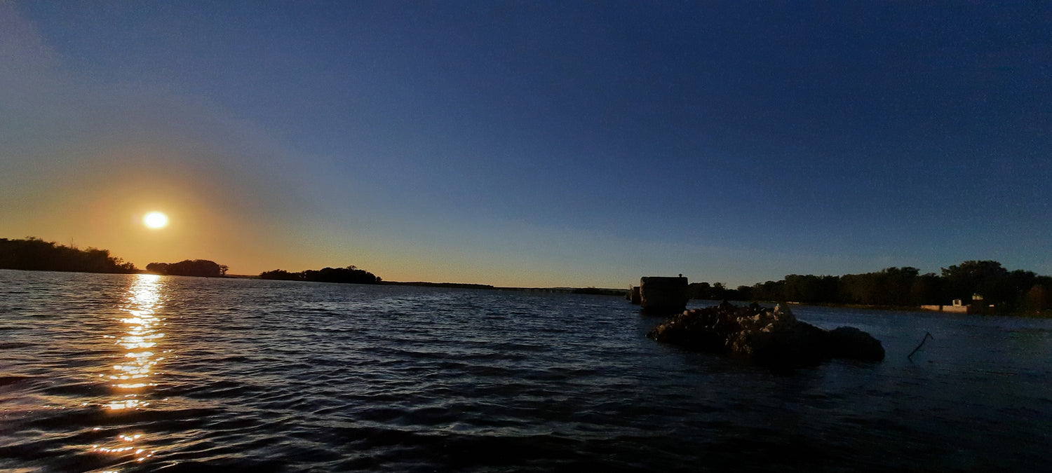 Coucher De Soleil 18 Septembre 2021 18H27 Ste-Anne-De-Bellevue (Vue Lac Des Deux Montagnes)