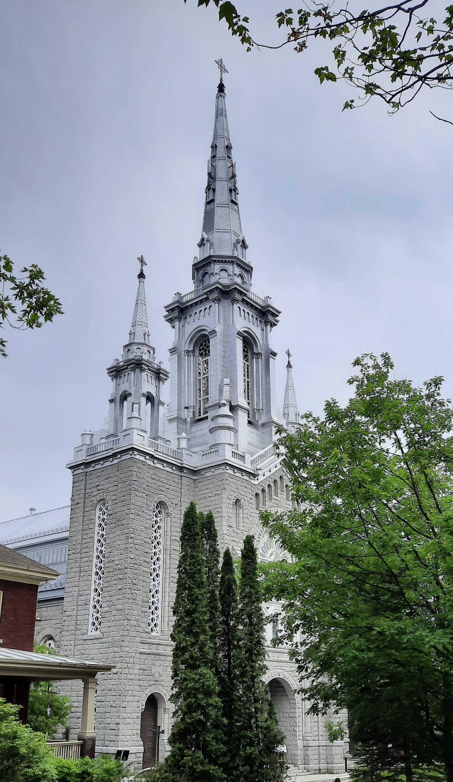 Eglise Saint-Jean-Baptiste De Sherbrooke