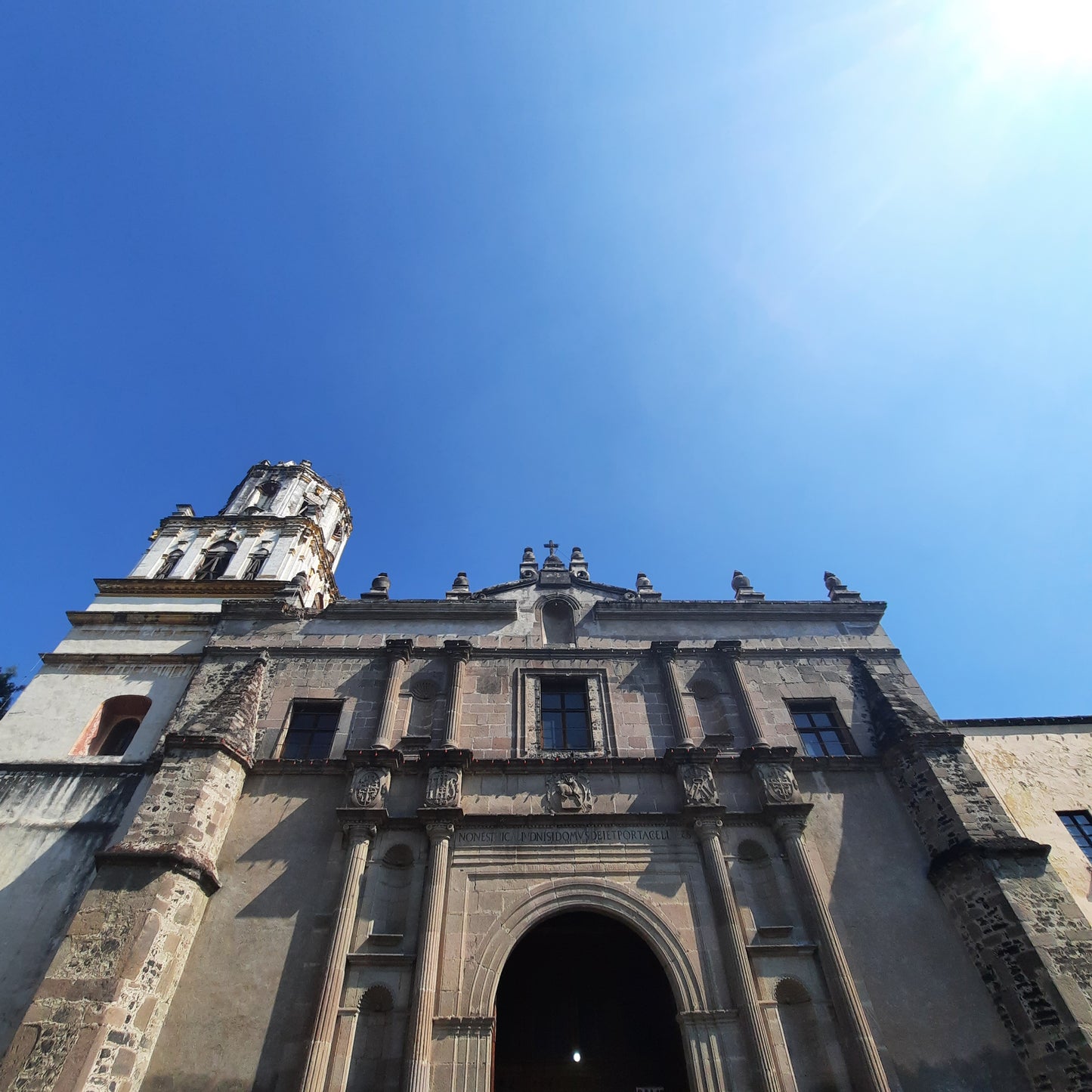 Parroquia San Juan Bautista Coyoacán (2 photos)