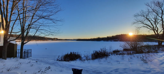 Sunrise at Lac-des-Nations (View Q0)